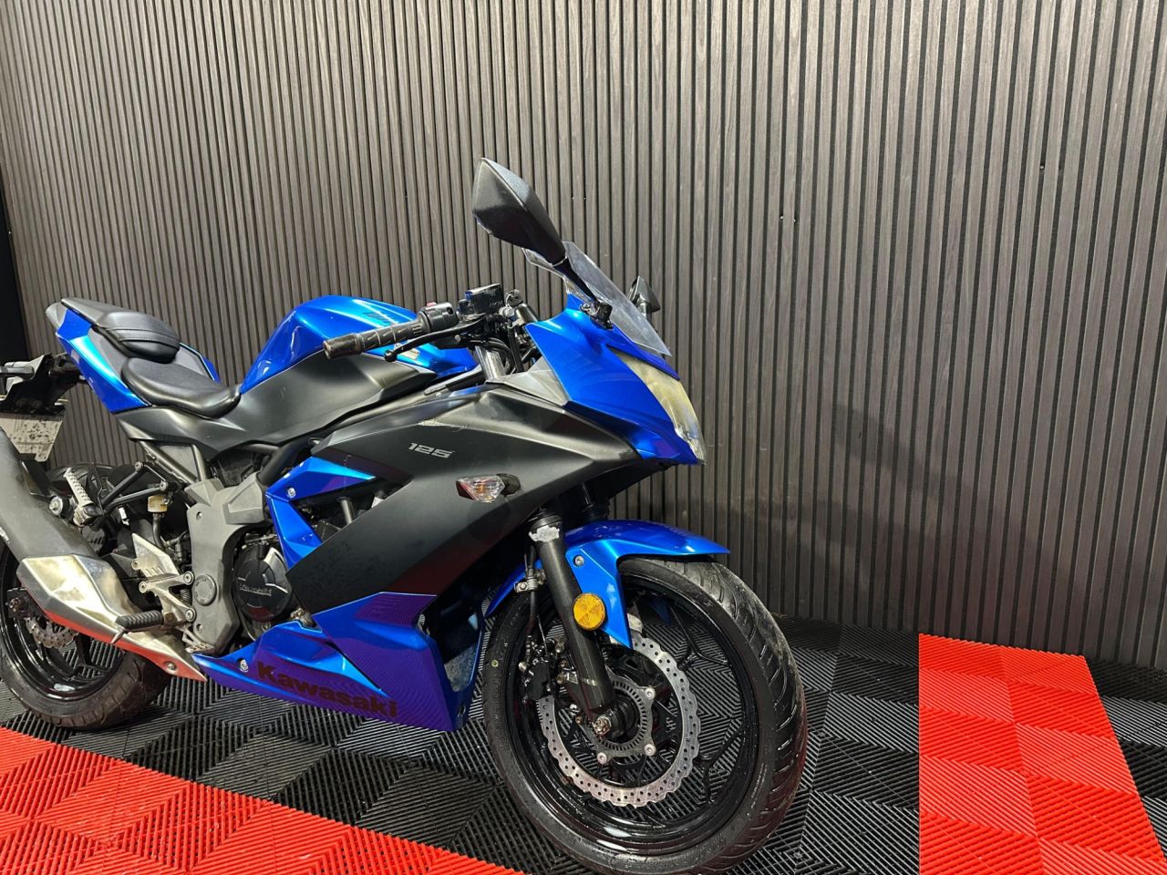 Used Kawasaki Ninja 125 for sale - 78434707: Photo 25