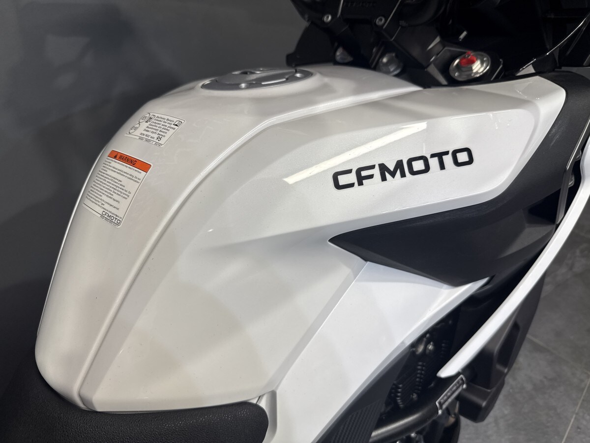 CFMOTO 700 MT