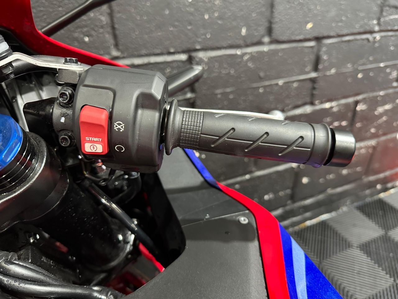 Used Honda CBR600RR for sale - 78434517: Photo 23