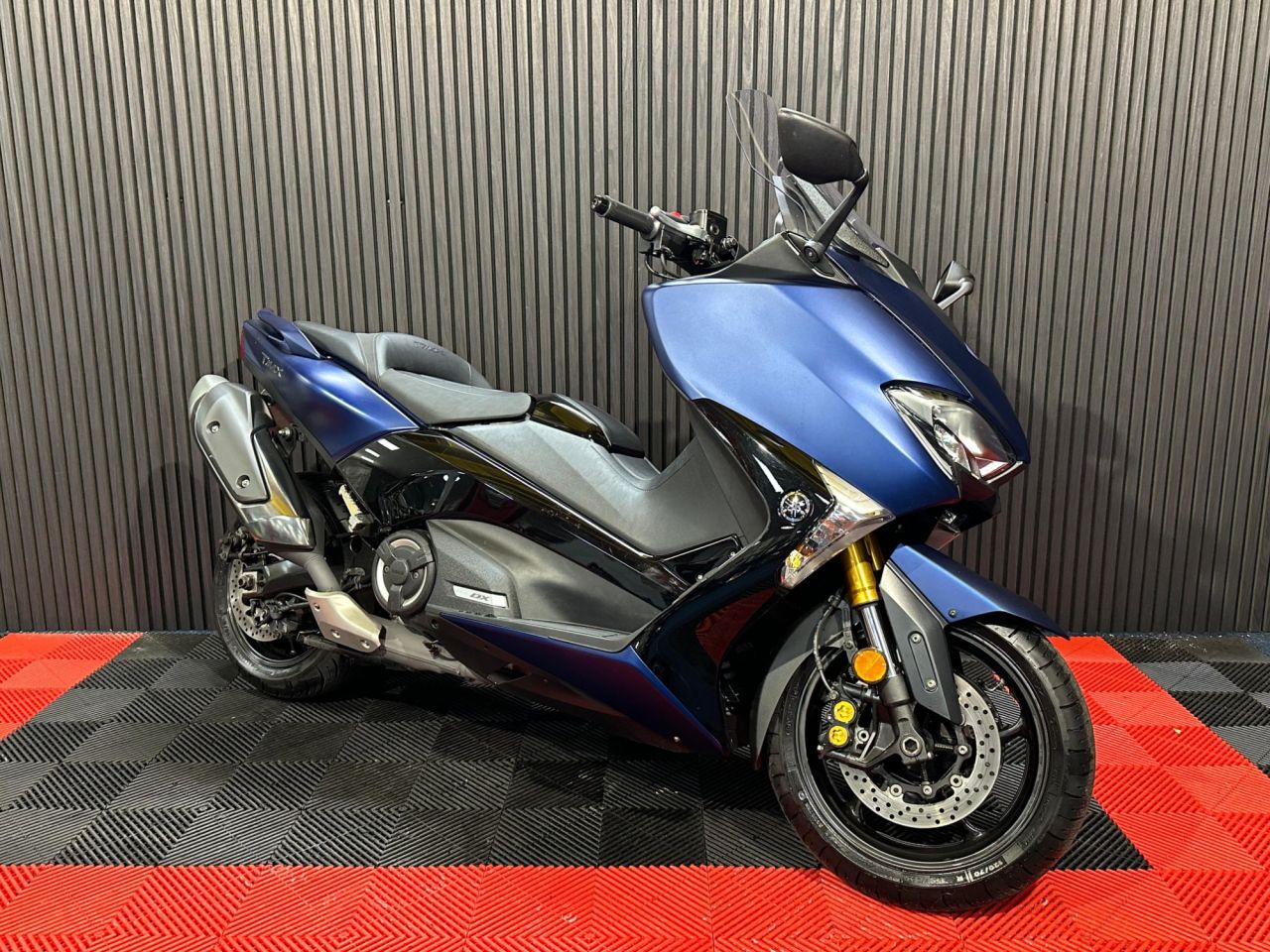 Used Yamaha Tmax for sale - 78434820: Photo 8
