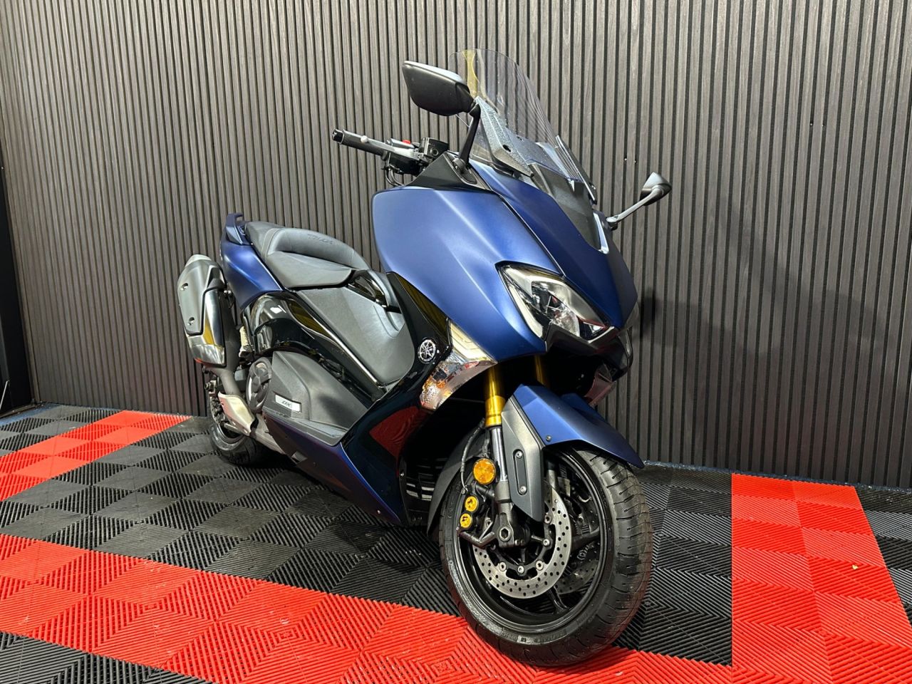 Used Yamaha Tmax for sale - 78434820: Photo 9