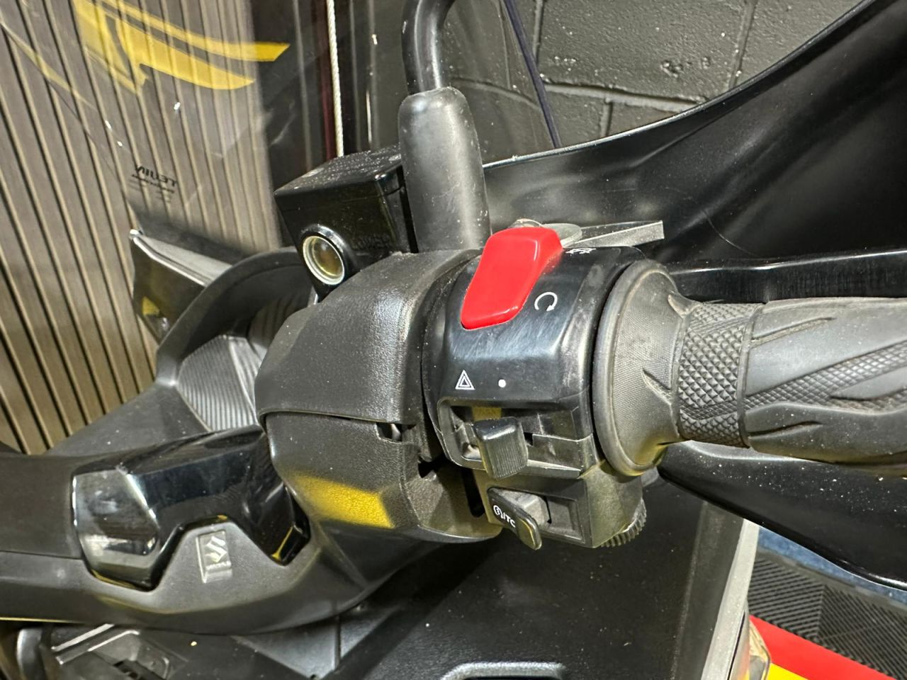 Used Suzuki Burgman 400 for sale - 78435341: Photo 18