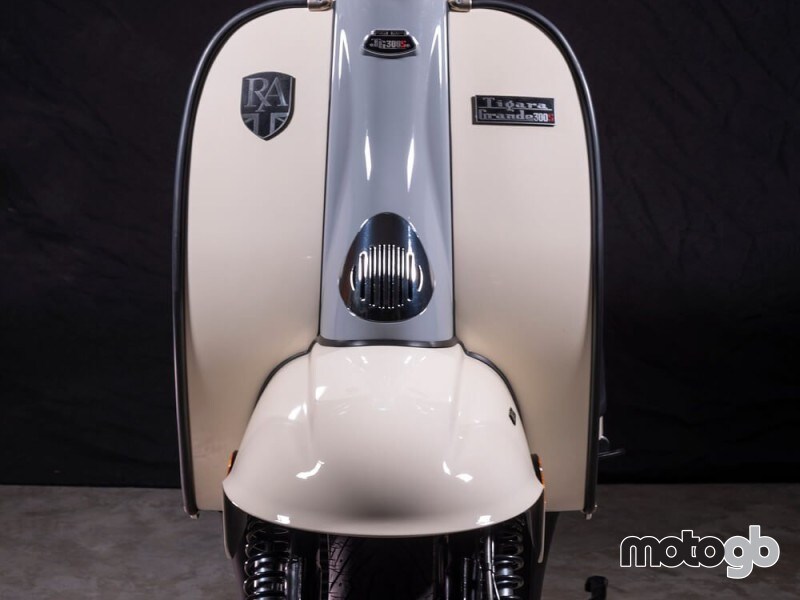 Royal Alloy TG 300 LC