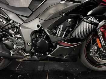 Used Kawasaki ZX 1002 KPFAN 2024 for sale - bike-77868761: Photo