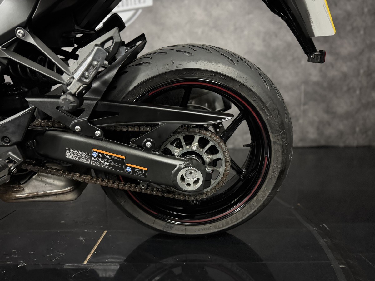 Kawasaki ZX 1002 KPFAN