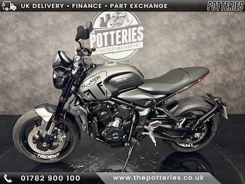Used Triumph TRIDENT 2021 for sale - bike-78229437: Photo