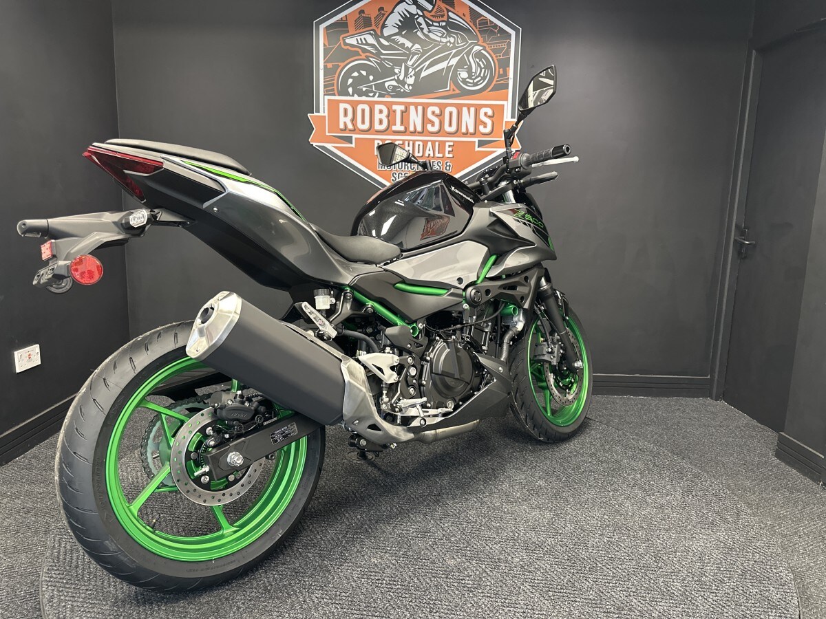 Kawasaki Z500 SE ER500FSFAN 2025