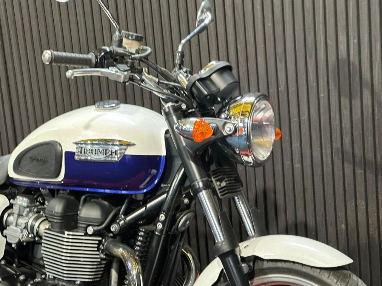 Used Triumph Bonneville 865 for sale - 78640132: Photo 24