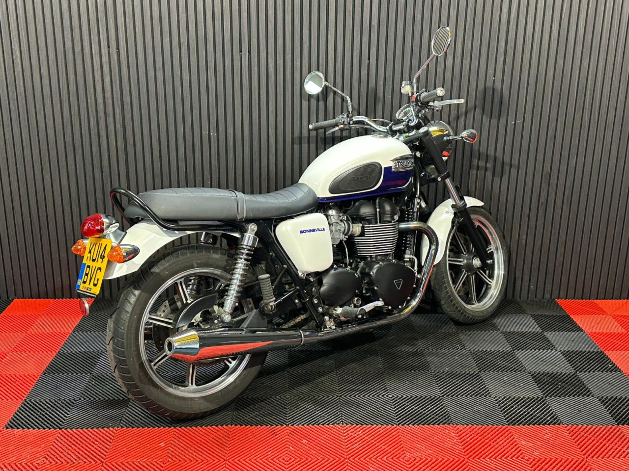 Used Triumph Bonneville 865 for sale - 78640132: Photo 6