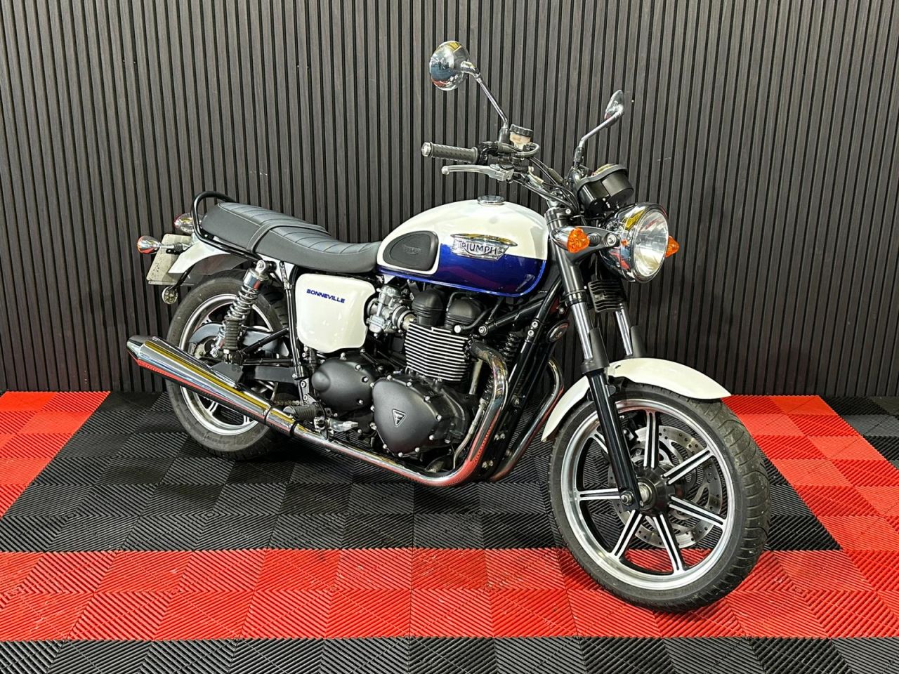 Used Triumph Bonneville 865 for sale - 78640132: Photo 8