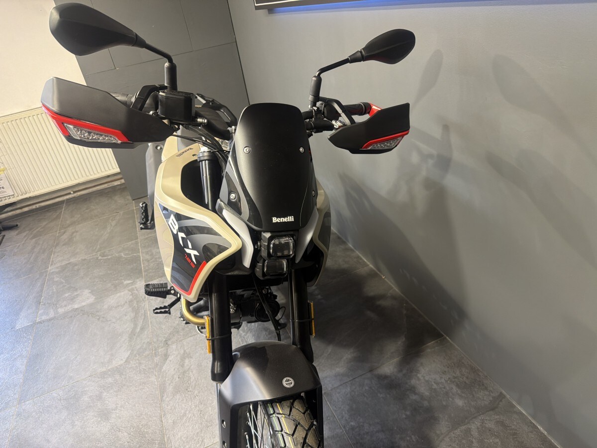 Used Benelli BKX 125 for sale - 78165140: Photo 9