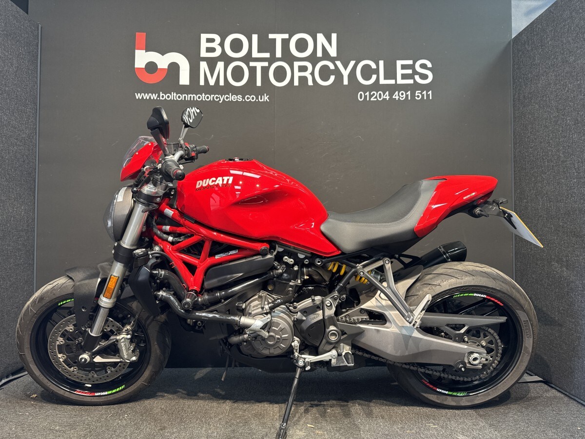 Ducati Monster 821