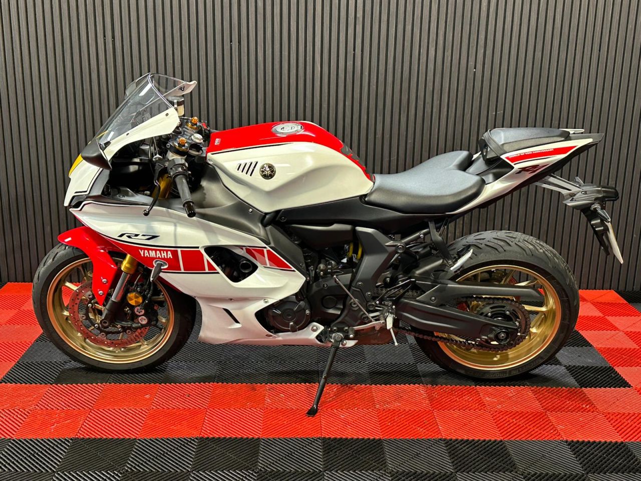 Used Yamaha R7 for sale - 78655102: Photo 11