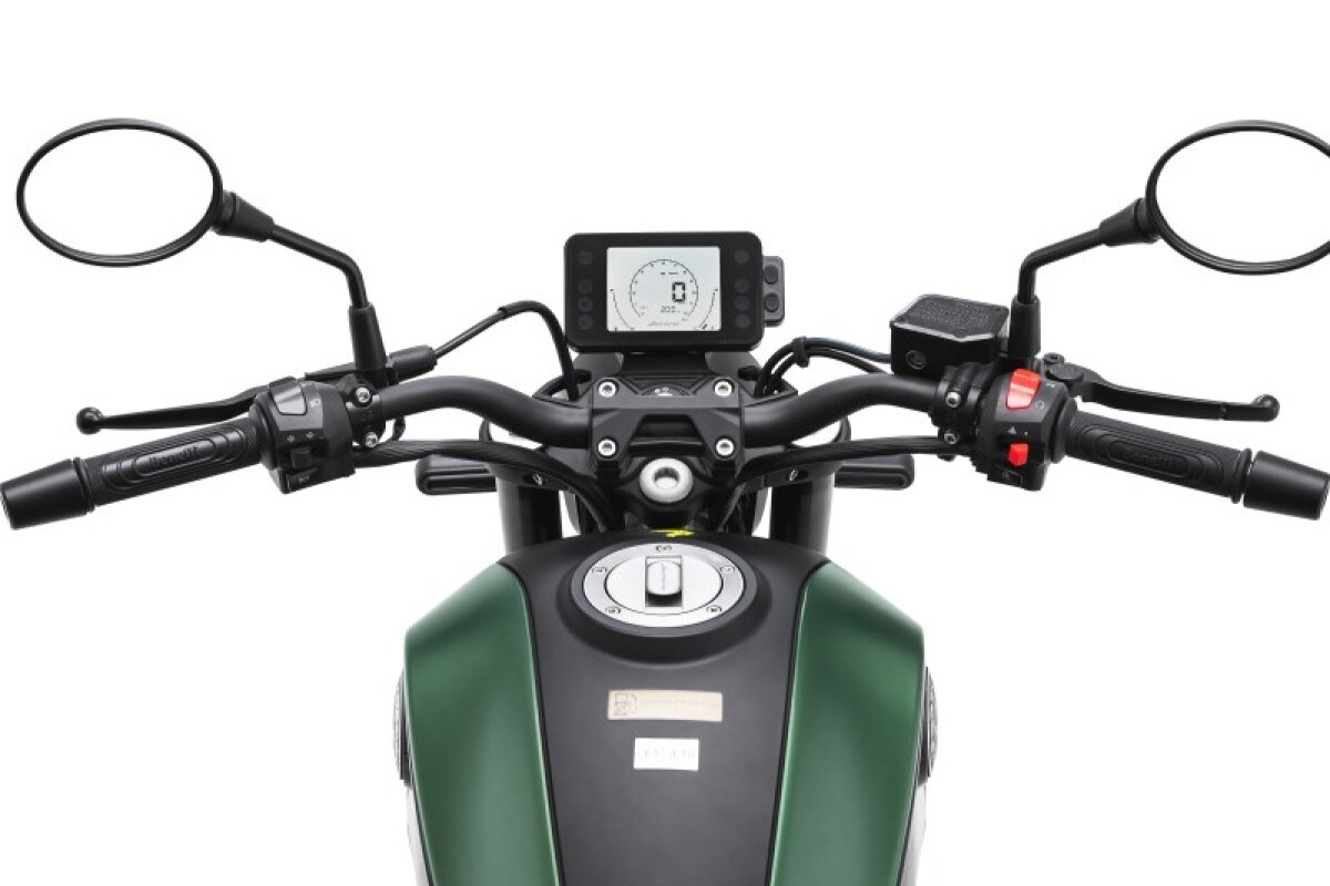 Benelli Leoncino 125cc