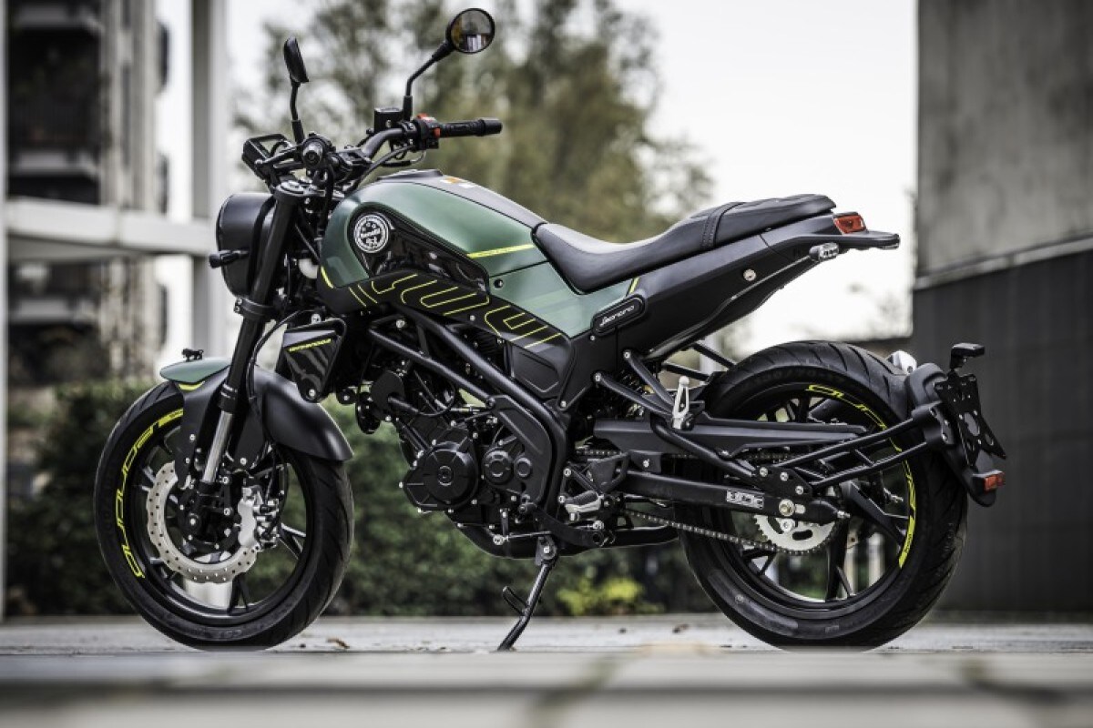Benelli Leoncino 125cc