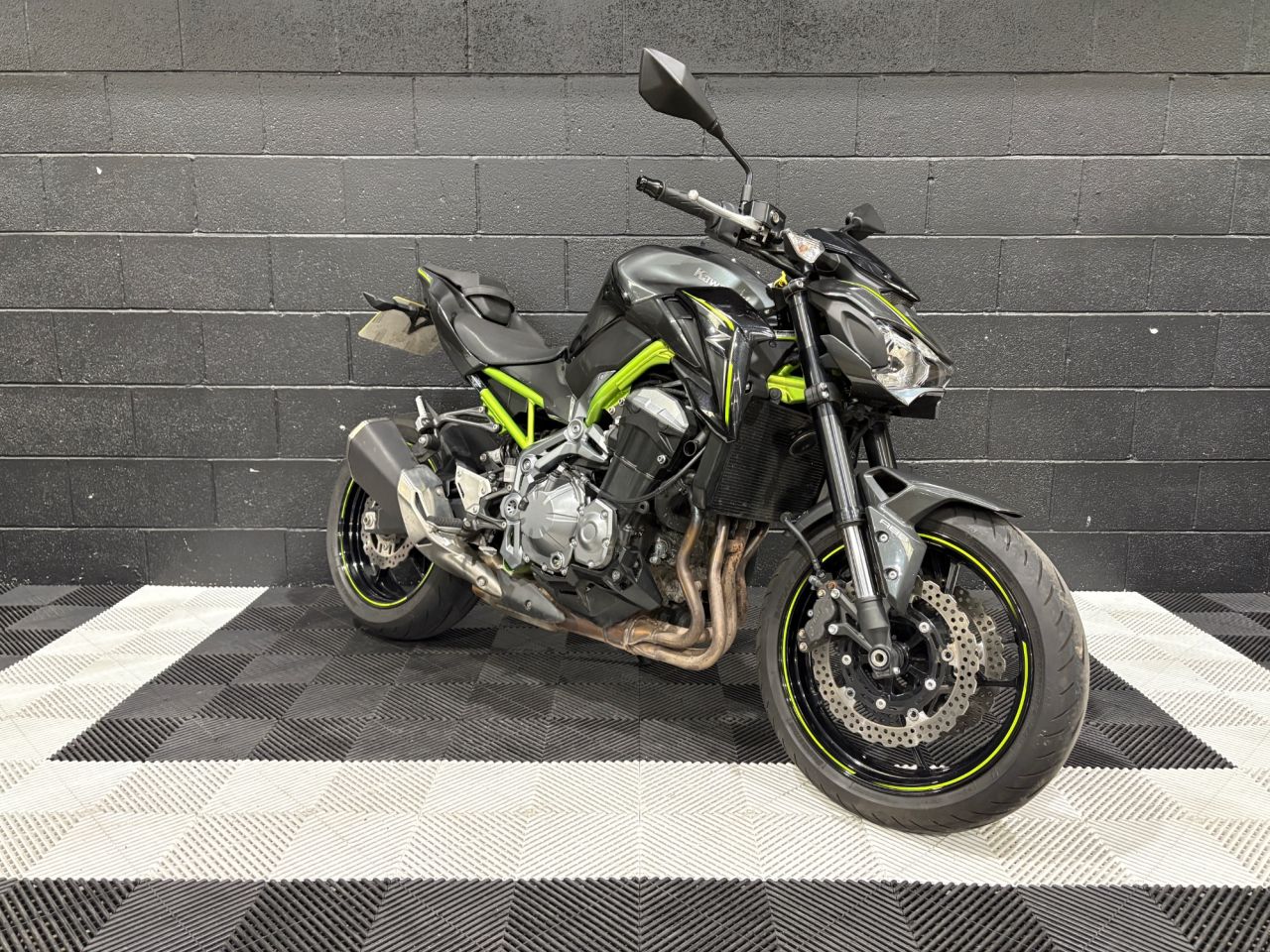 Used Kawasaki ZR900 for sale - 78435709: Photo 14