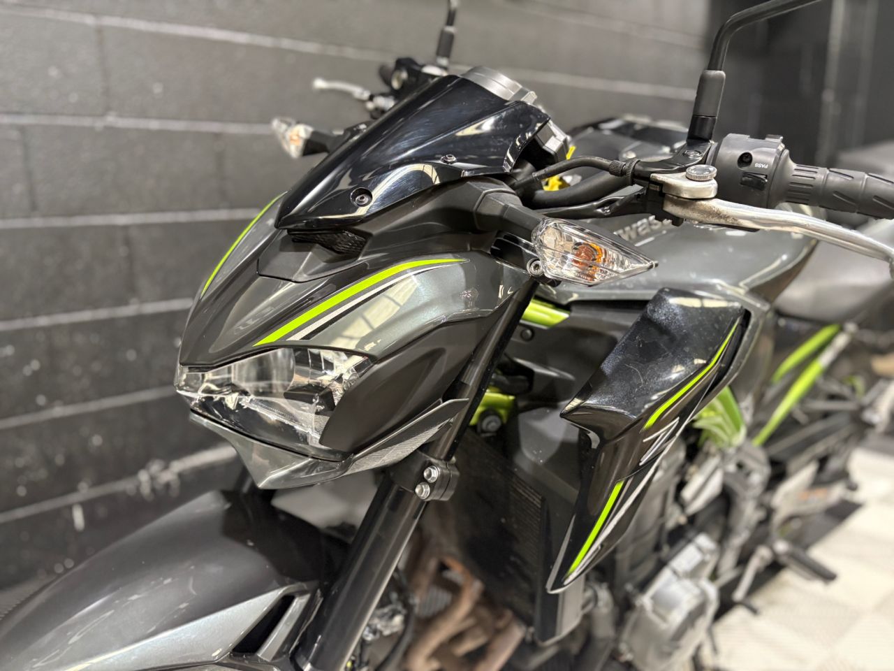 Used Kawasaki ZR900 for sale - 78435709: Photo 19