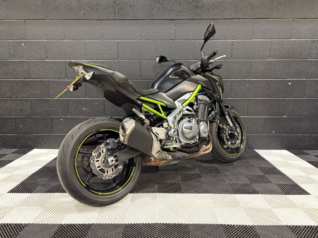 Used Kawasaki ZR900 for sale - 78435709: Photo 22
