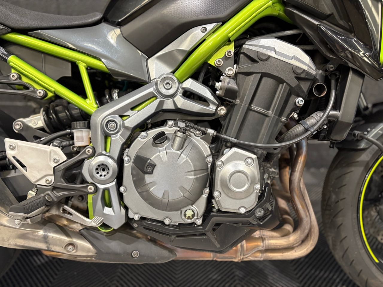 Used Kawasaki ZR900 for sale - 78435709: Photo 5
