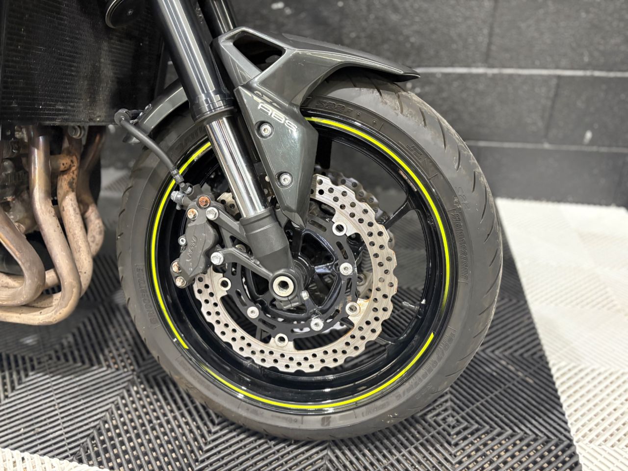 Used Kawasaki ZR900 for sale - 78435709: Photo 8