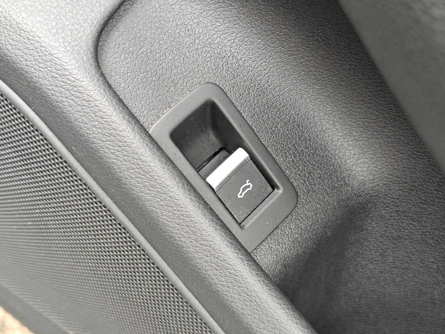 Used Audi A4 2018 for sale - 76295249: Photo 10