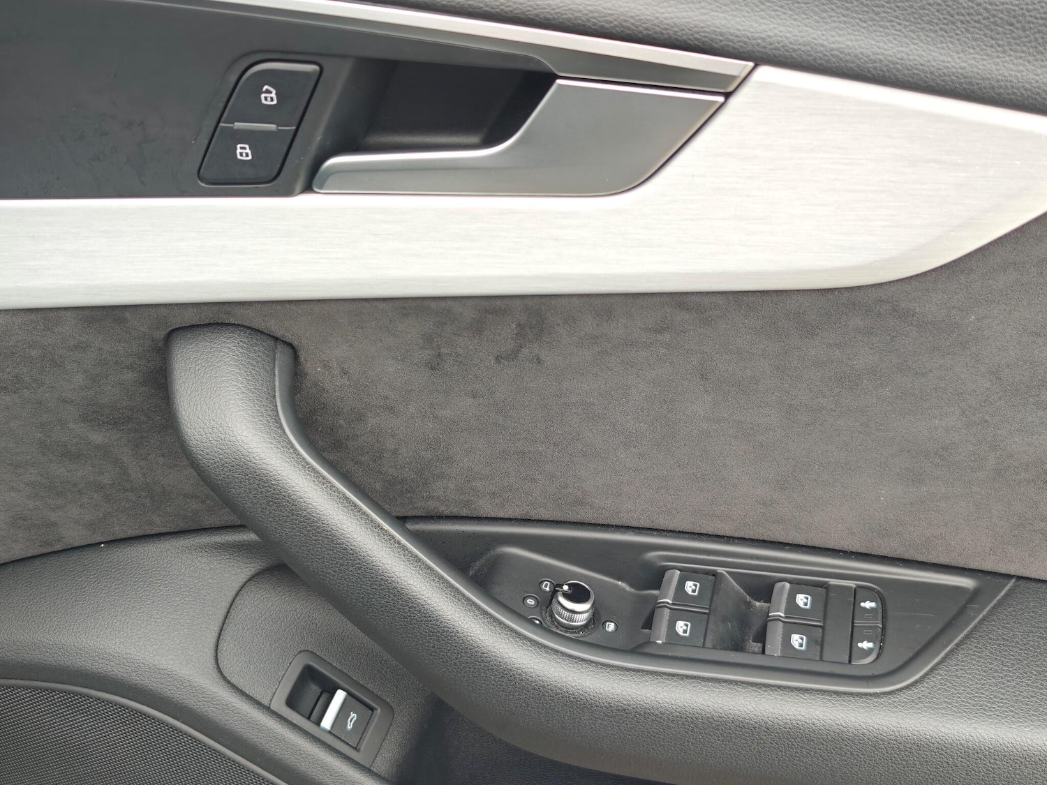 Used Audi A4 2018 for sale - 76295249: Photo 11