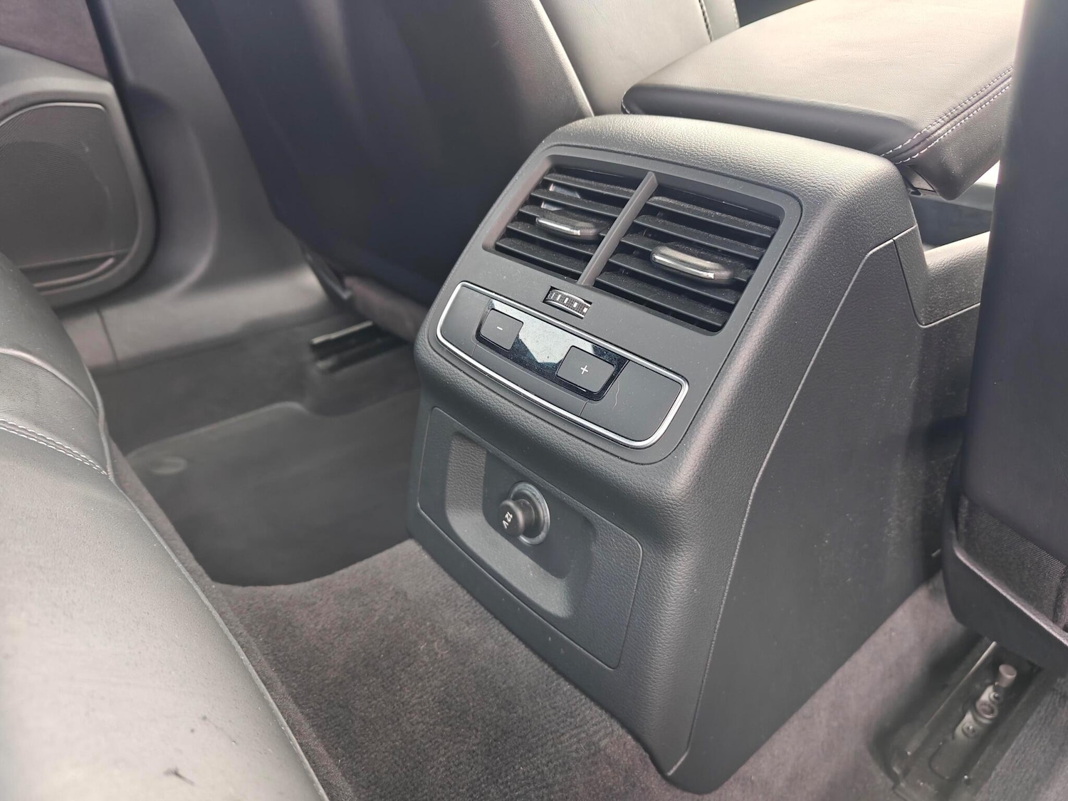 Used Audi A4 2018 for sale - 76295249: Photo 9