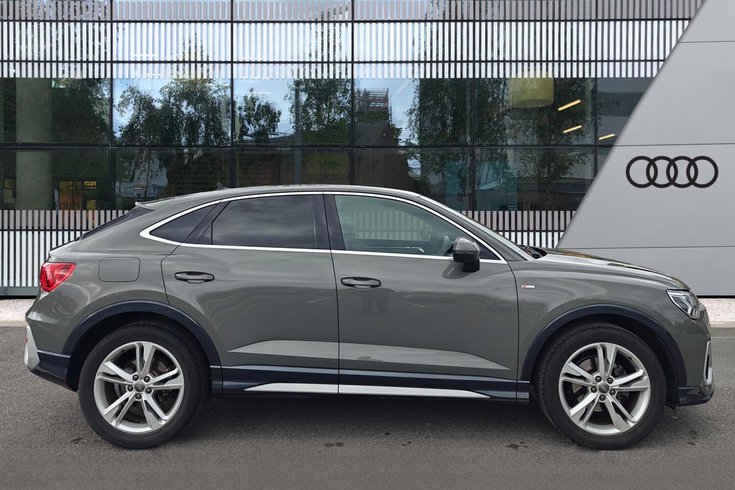 Used Audi Q3 2020 for sale - 78086673: Photo 4