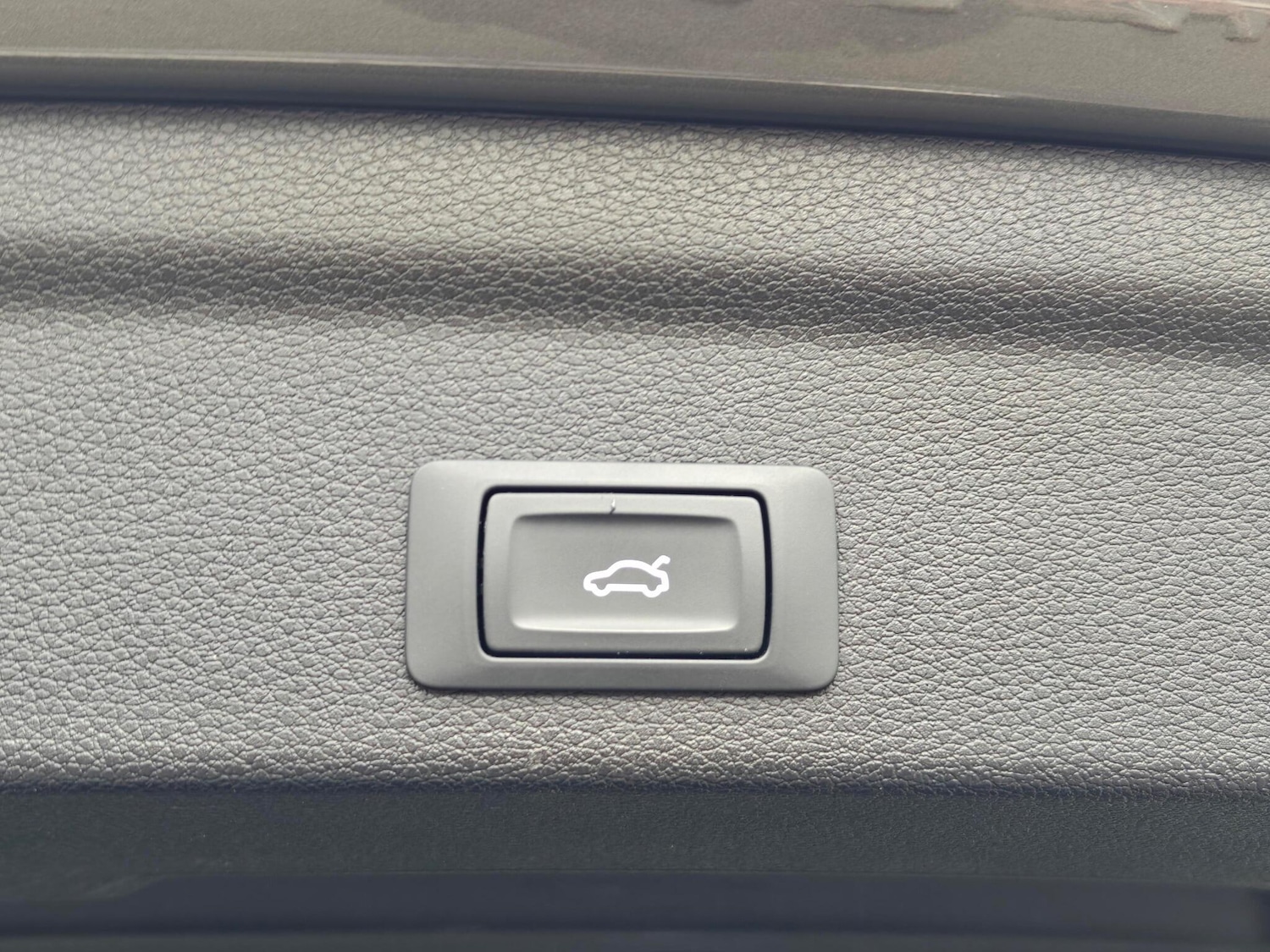 Used Audi Q3 2020 for sale - 78086673: Photo 9