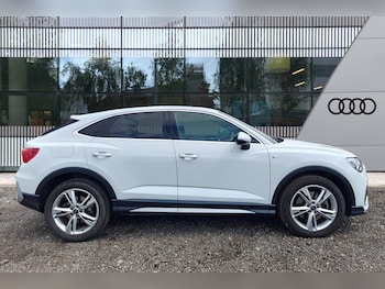 Used Audi Q3 2022 for sale - 75563576: Photo