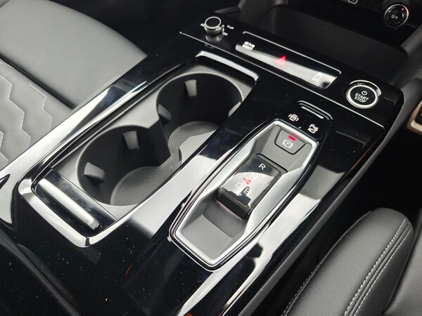 Used Audi A6 e-tron Avant 2025 for sale - 75387099: Photo 16