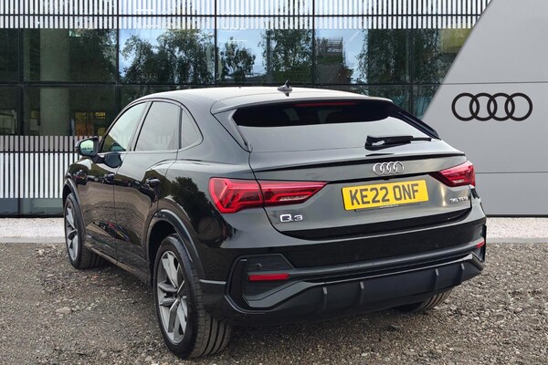 Used Audi Q3 2022 for sale - 76189161: Photo 3