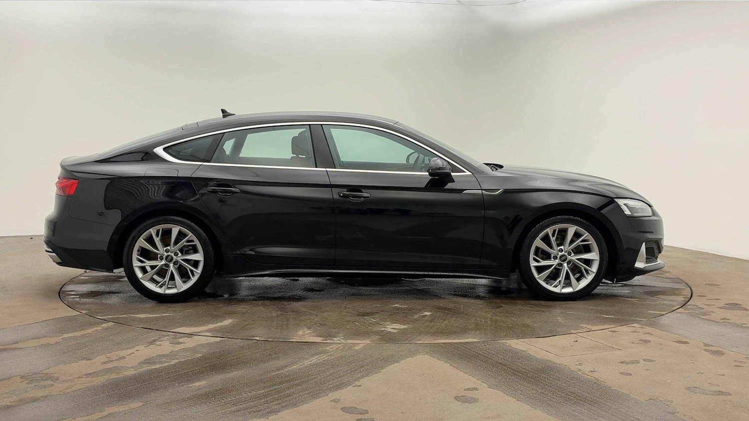 Used Audi A5 2023 for sale - 77073875: Photo 5