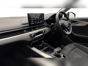 Used Audi A4 Avant 2023 for sale - 78586666: Photo