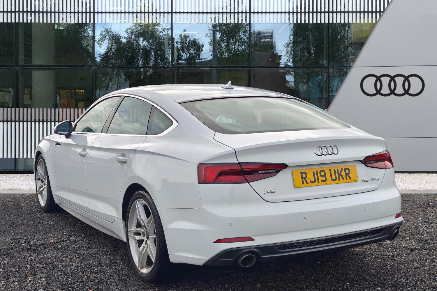 Used Audi A5 2019 for sale - 76432141: Photo 4