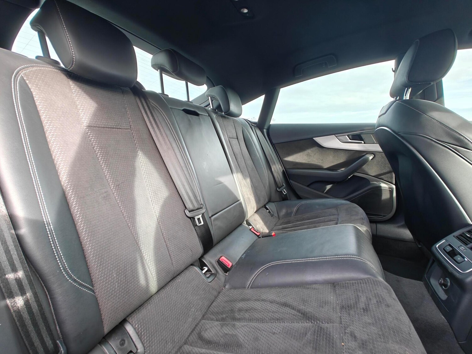 Used Audi A5 2019 for sale - 76432141: Photo 8