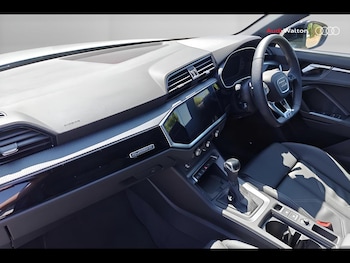 Used Audi Q3 2025 for sale - 75311205: Photo