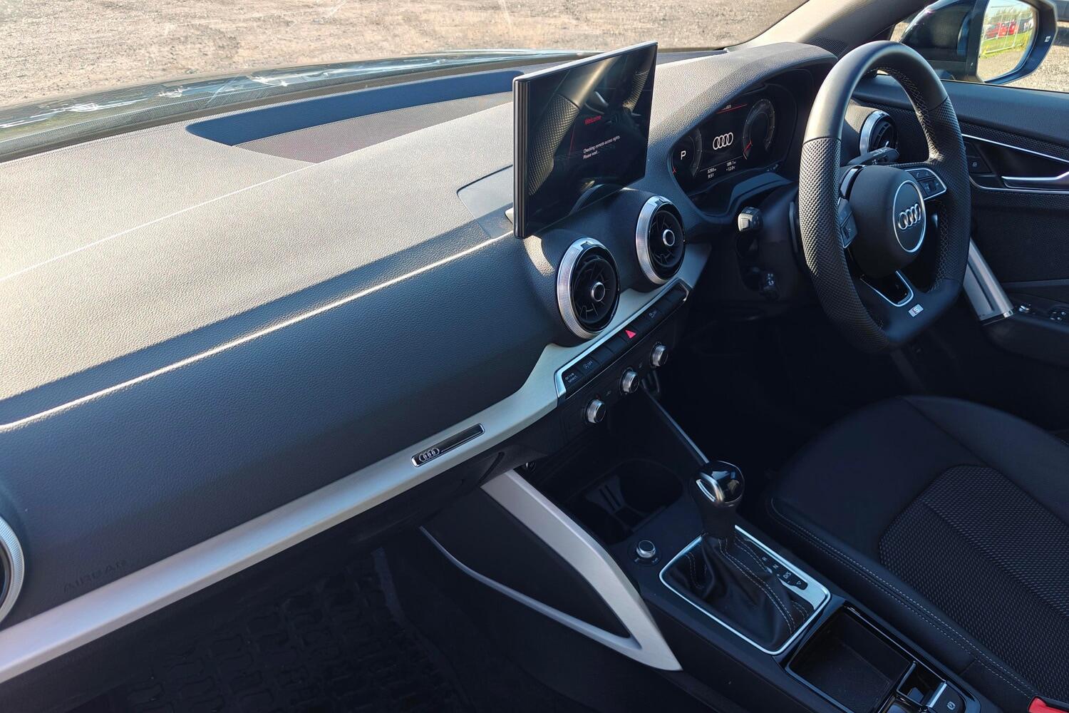 Used Audi Q2 2025 for sale - 76997695: Photo 2