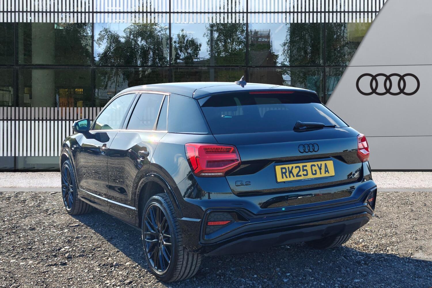 Used Audi Q2 2025 for sale - 76997695: Photo 3