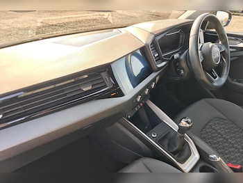 Used Audi A1 2022 for sale - 76246576: Photo 2