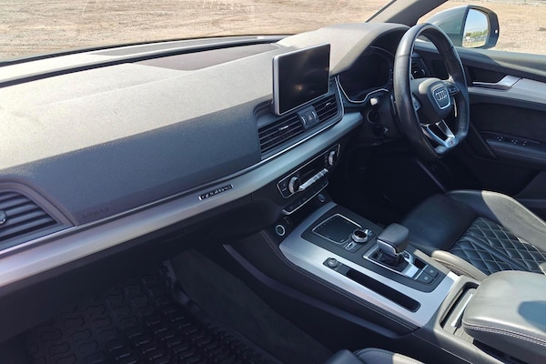 Used Audi Q5 2020 for sale - 75669867: Photo 2