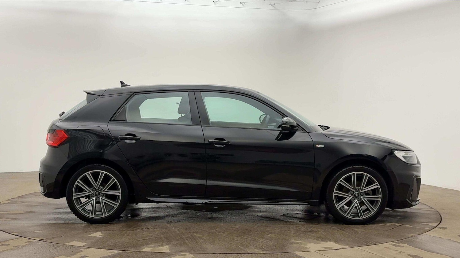 Used Audi A1 2022 for sale - 77215991: Photo 4