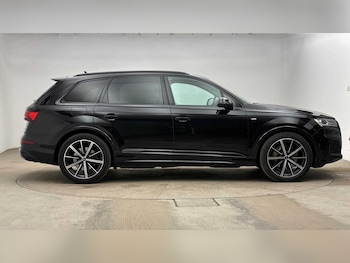 Used Audi Q7 2022 for sale - 78946936: Photo