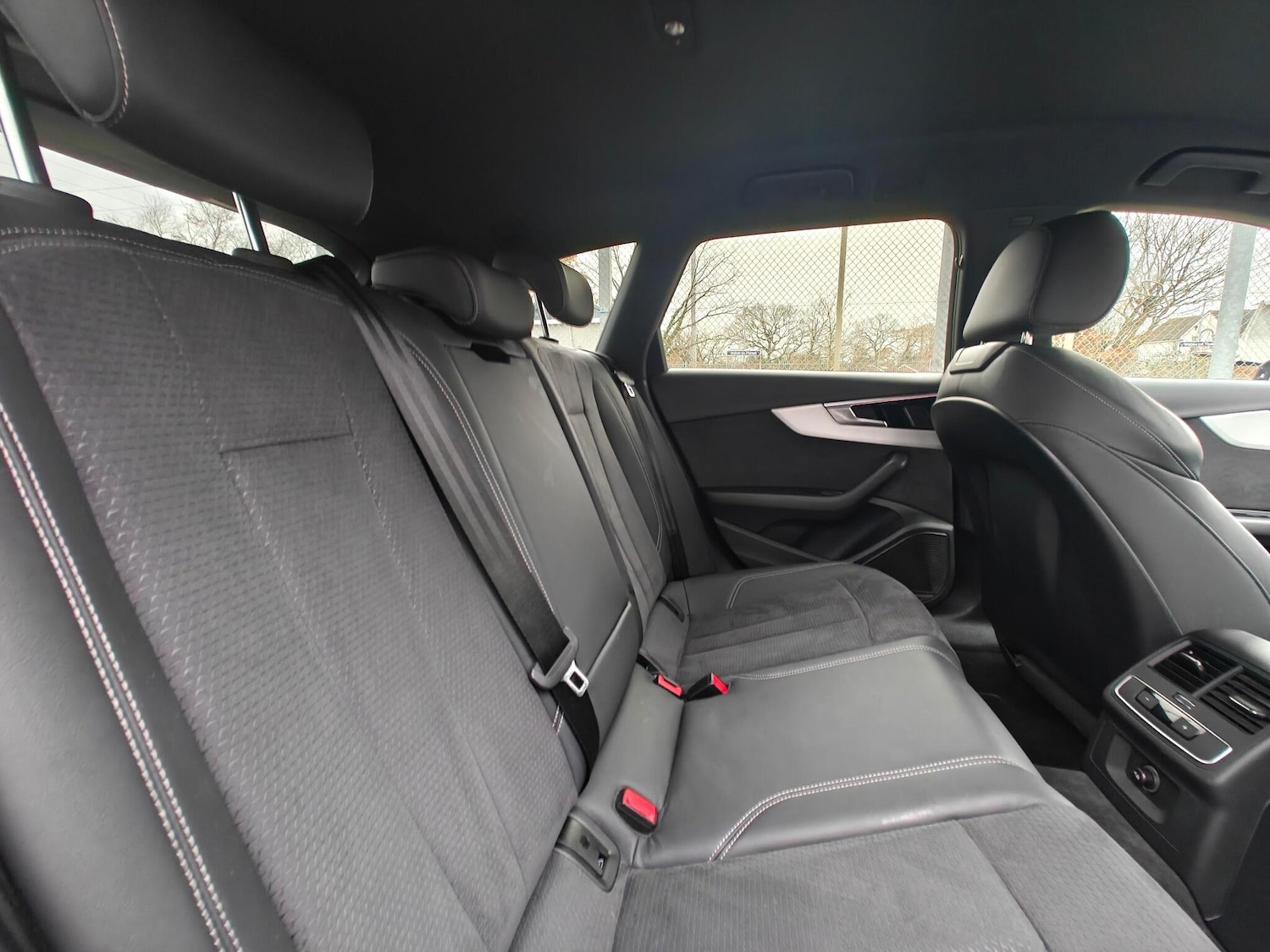 Used Audi A4 Avant 2022 for sale - 77016823: Photo 10