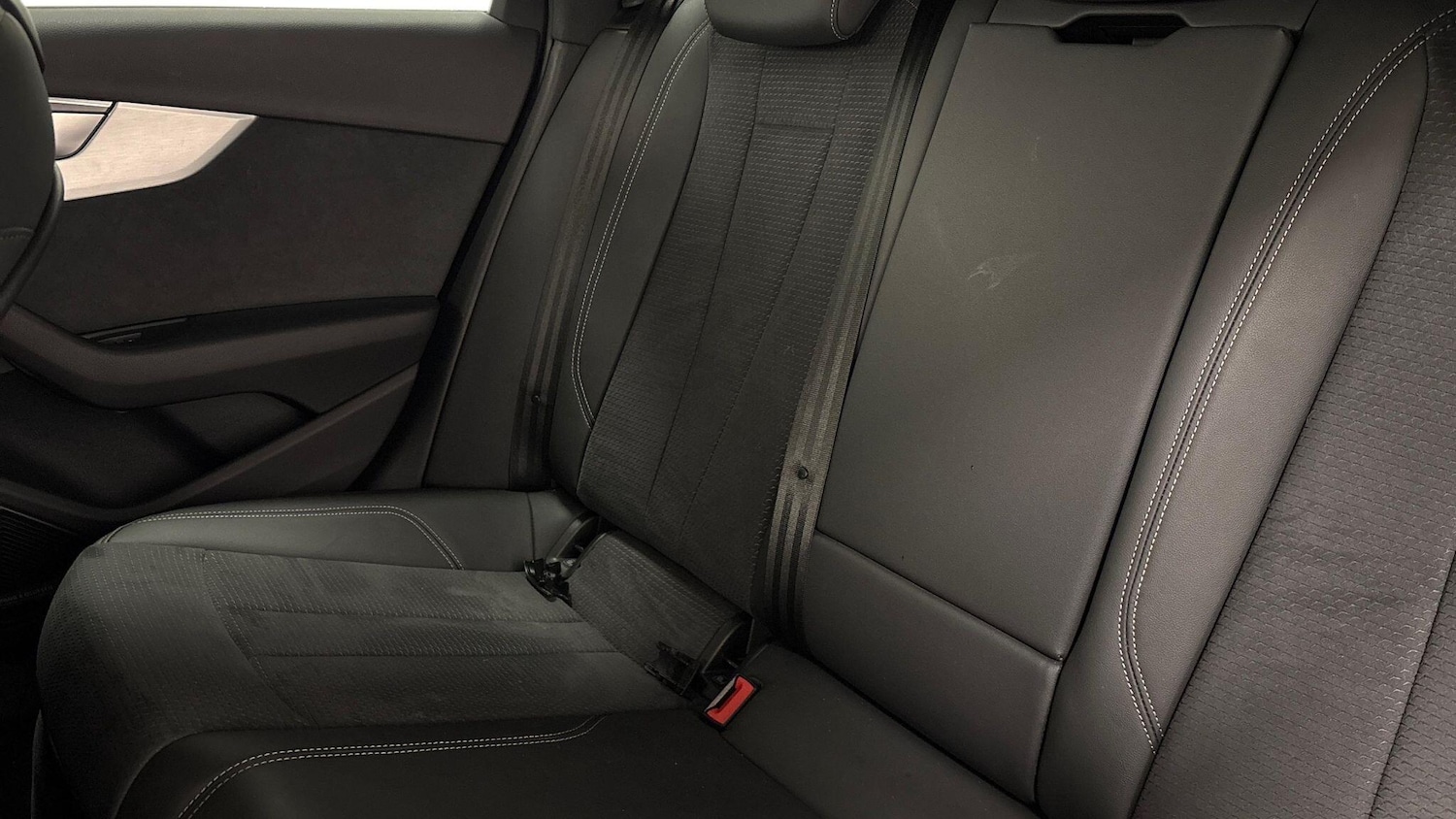 Used Audi A4 2022 for sale - 77016823: Photo 7