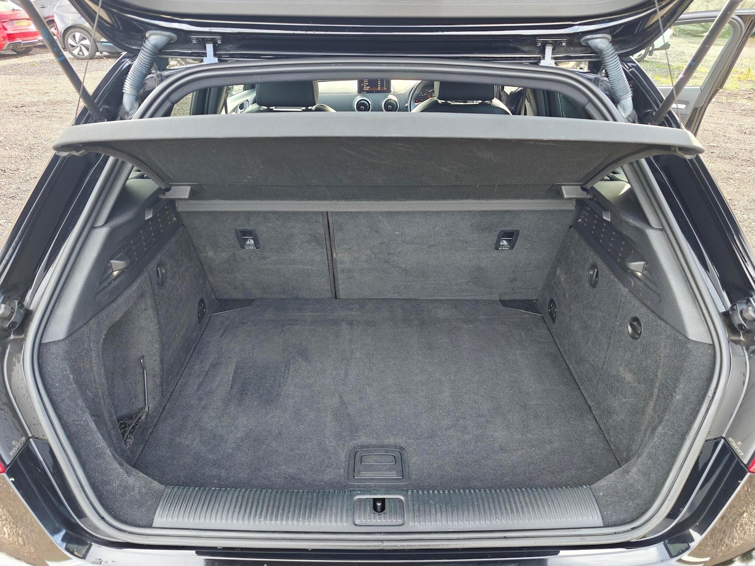 Used Audi A3 2018 for sale - 76360635: Photo 15