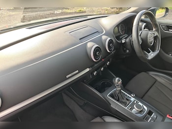 Used Audi A3 2018 for sale - 76360635: Photo