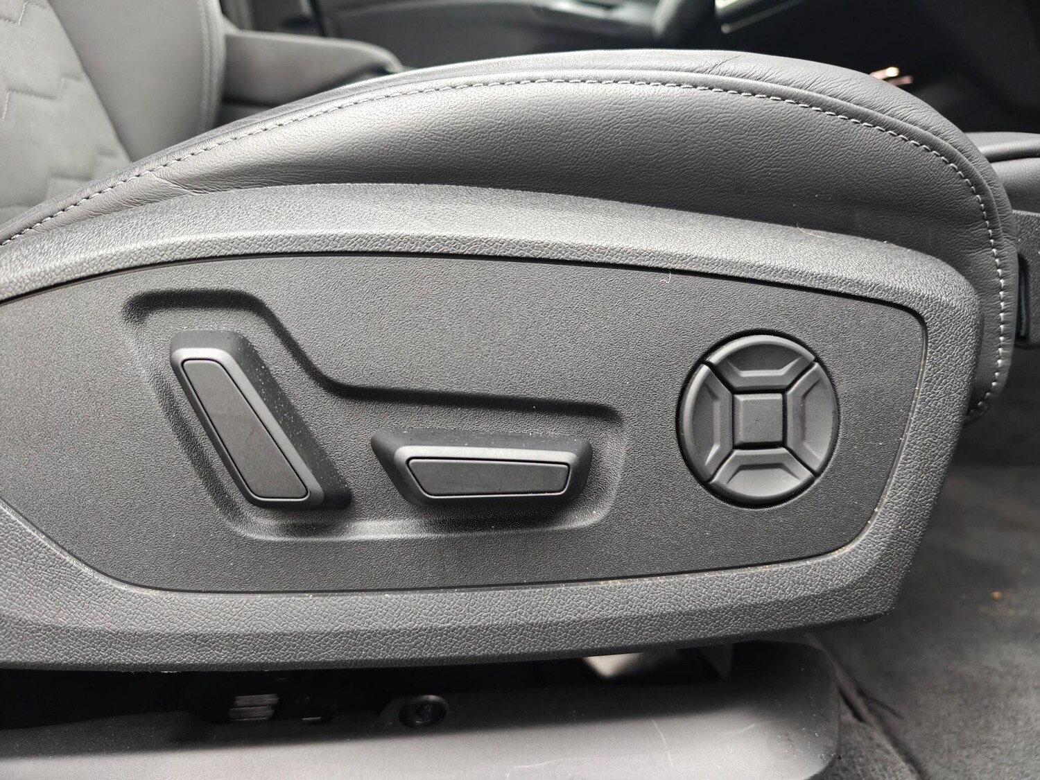 Used Audi A6 e-tron Avant 2025 for sale - 76085509: Photo 26