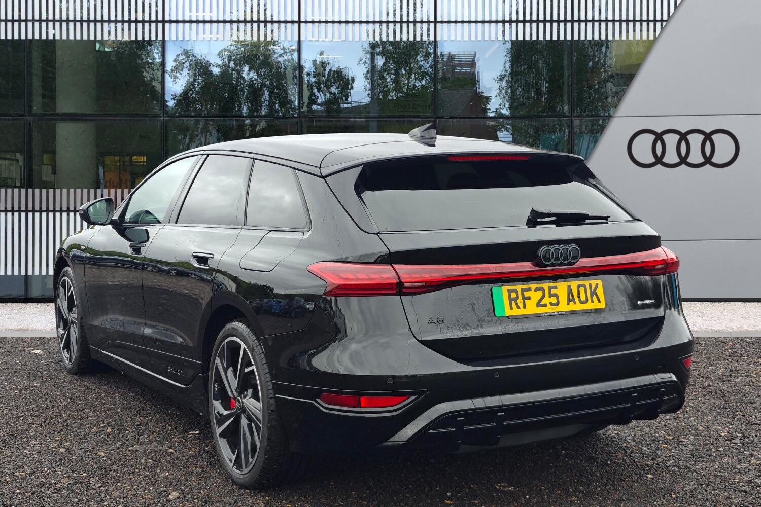 Used Audi A6 e-tron Avant 2025 for sale - 76085509: Photo 3