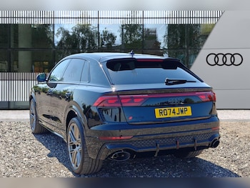 Used Audi RS Q8 2024 for sale - 76123107: Photo